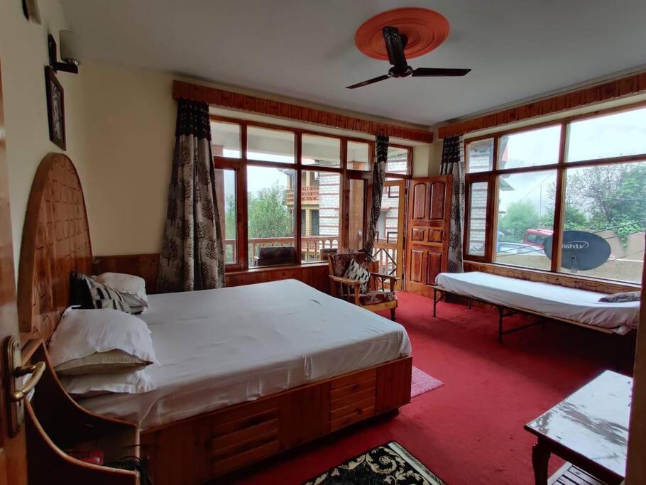 Aroma Taru Villa / Cottage ,Manali 외부 사진